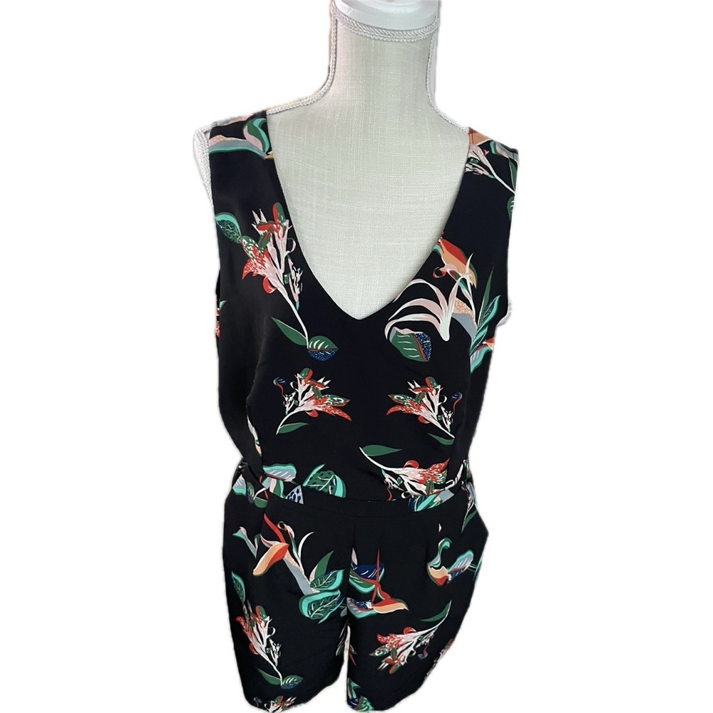 Y COO PARIS | L | Romper Tie Back Shorts Floral Tropical Print Tank Jumpsuit
